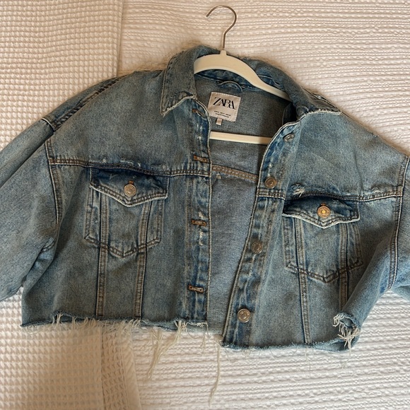 Zara cropped denim jacket - Picture 2 of 4